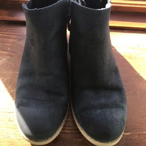 Navy blue ankle boots
